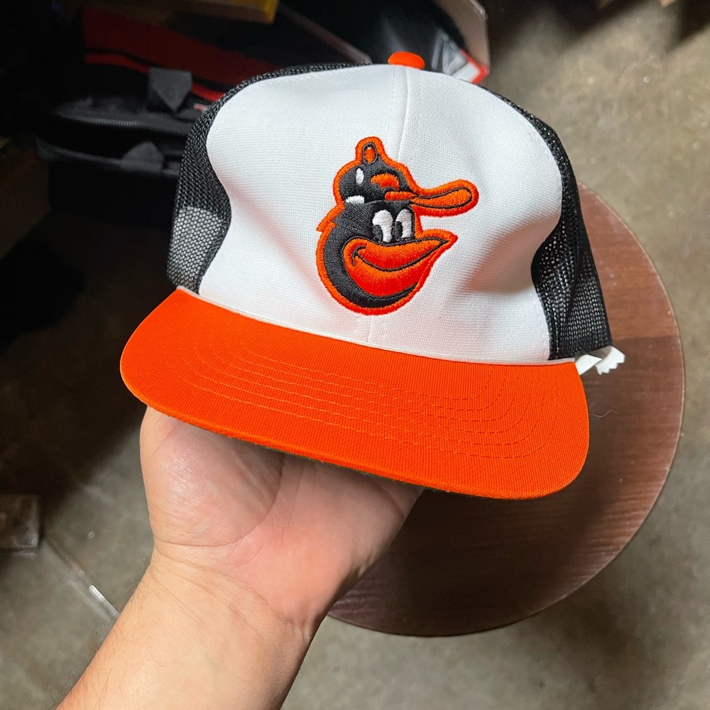 One size fits all vintage Baltimore Orioles trucker SnapBack